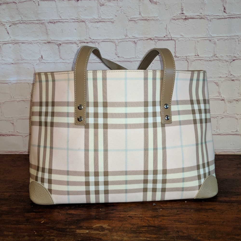 ❤️❤️🎁 Burberry Pink Novacheck bag